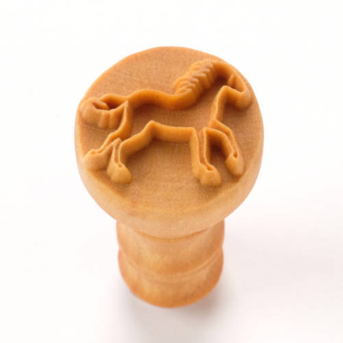 Scm-307 Medium Round Stamp - Galloping Horse