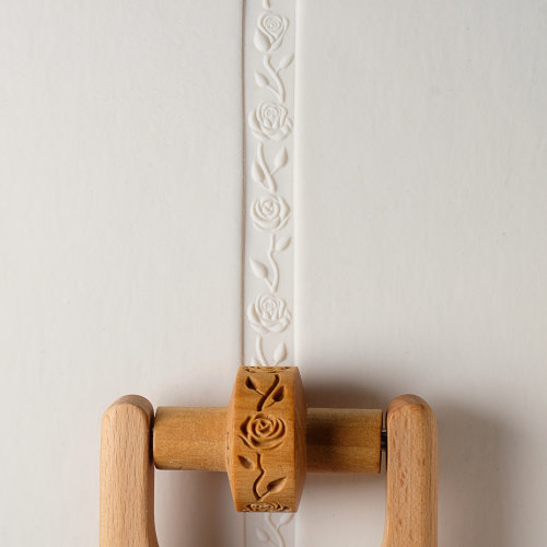 RS-037 Small Handle Roller - Climbing Roses